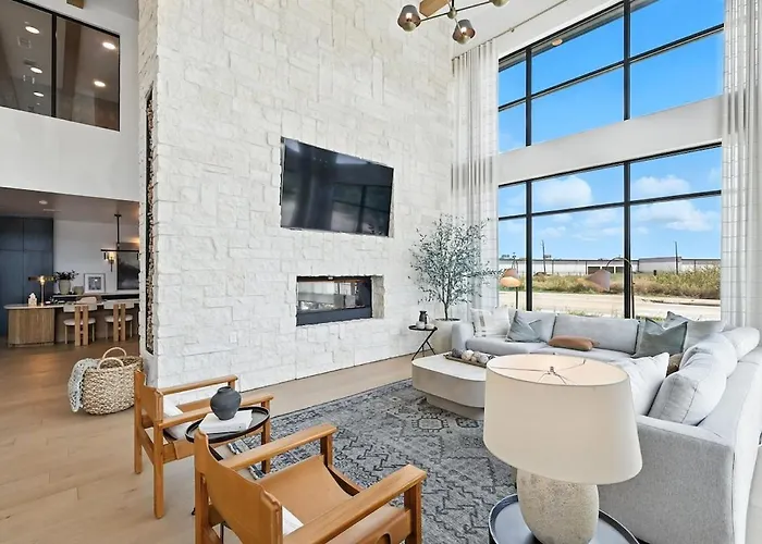 43 Upscale 2b Retreat, Downtown Fw Near Stockyards