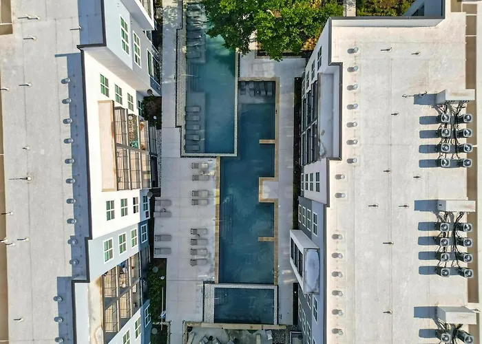 43 Upscale 2b Retreat, Downtown Fw Near Stockyards * Fort Worth