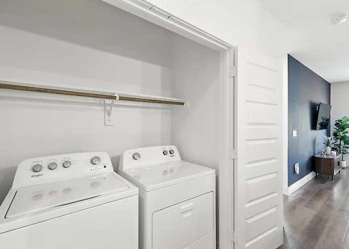 43 Upscale 2b Retreat, Downtown Fw Near Stockyards *