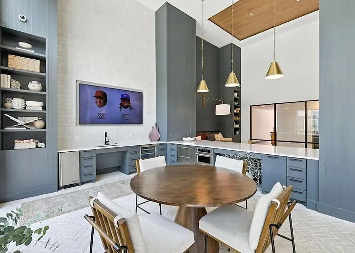 43 Upscale 2b Retreat, Downtown Fw Near Stockyards Fort Worth